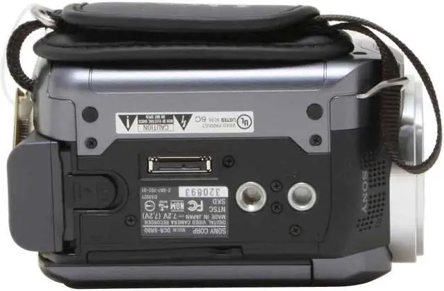 Alt view image 8 of 16 - SONY DCR-SR80 1/5.5" 1070K Gross Pixels CCD 2.7" 123K 16:9 LCD LCD 12X Optical Zoom HDD/Flash Memory Camcorder