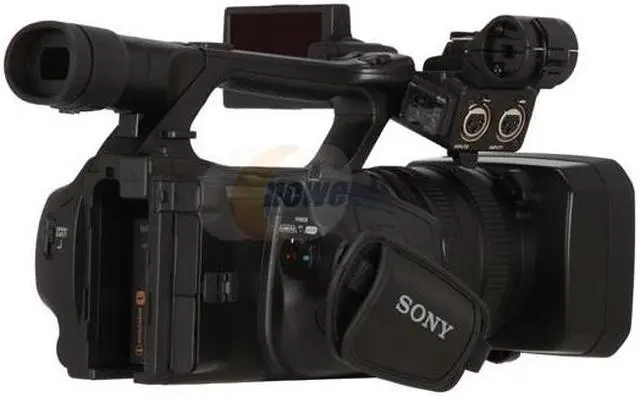 Alt view image 5 of 13 - SONY  HVRZ5U  Black 3.2"921K 3CMOS 20X Optical Zoom HDV High Definition Handheld Camcorder