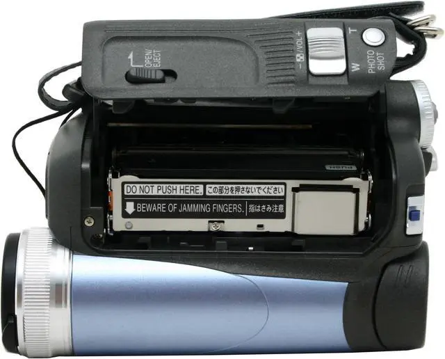 Alt view image 8 of 10 - Panasonic PV-GS19 680K pixels 2.5" LCD 39.5 - 948mm, 24x Optical Zoom MiniDV Camcorder