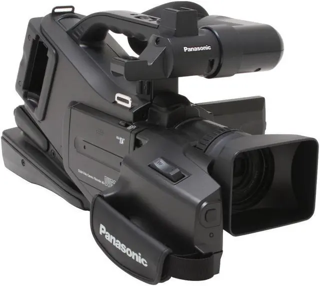 Alt view image 8 of 12 - Panasonic AG-DVC20 3CCD 2.5"LCD 10X Optical Zoom Professional Camcorder