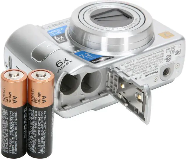 Alt view image 11 of 12 - Panasonic DMC-LZ6S Silver 7.2 MP 6X Optical Zoom Digital Camera