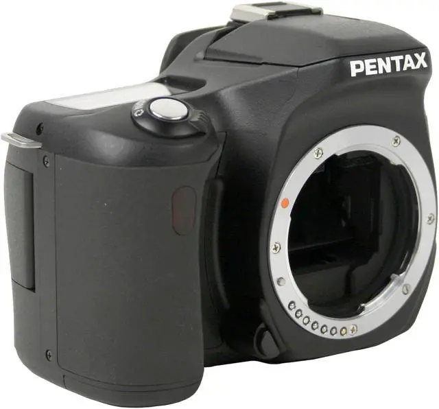 Main image of PENTAX *ist DS Black 6.1 MP Digital SLR Camera - Body Only