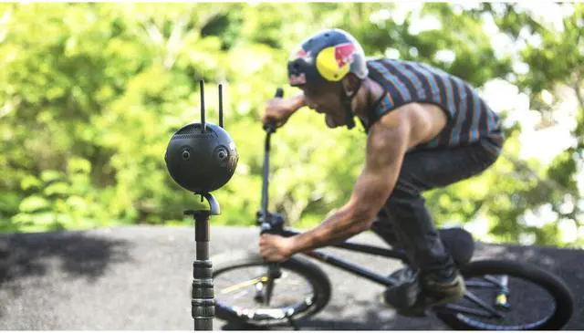 Alt view image 4 of 4 - Insta360 Pro II Spherical VR 360 8K Camera - Black TINPPR2/A