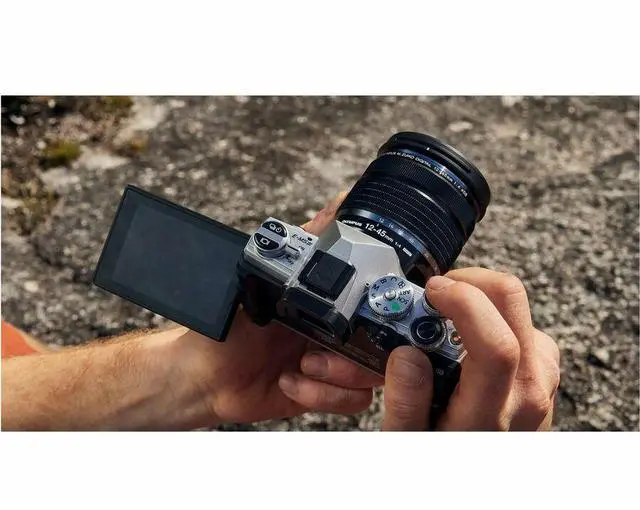 Alt view image 5 of 5 - OM System 12 mm to 45 mmf/4 - Zoom Lens