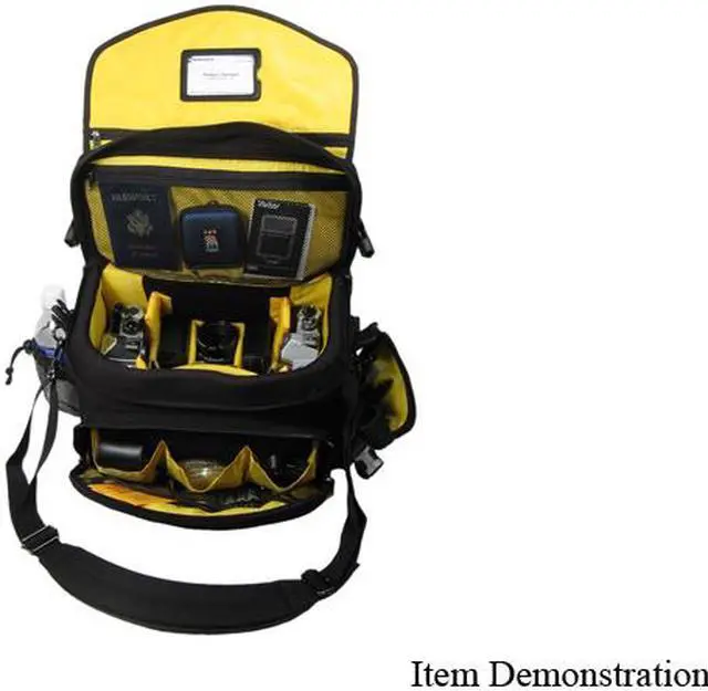 Alt view image 3 of 3 - Ape Case(R) ACPRO1400 Pro Messenger-Style Camera Bag (Large)