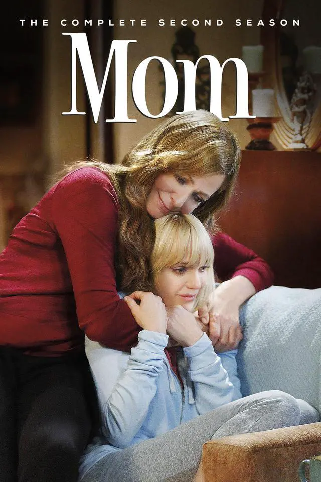 Main image of Mom: Season 2 Episode 10 - Nudes and a Six-Day Cleanse [SD] [Buy]