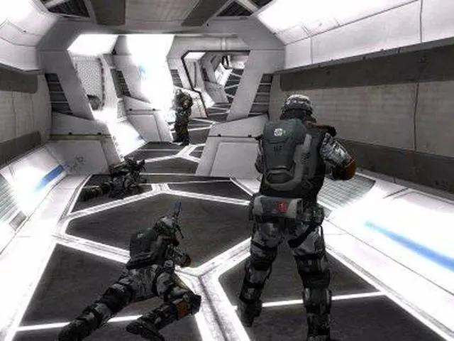Alt view image 17 of 18 - Battlefield 2142 PC Game