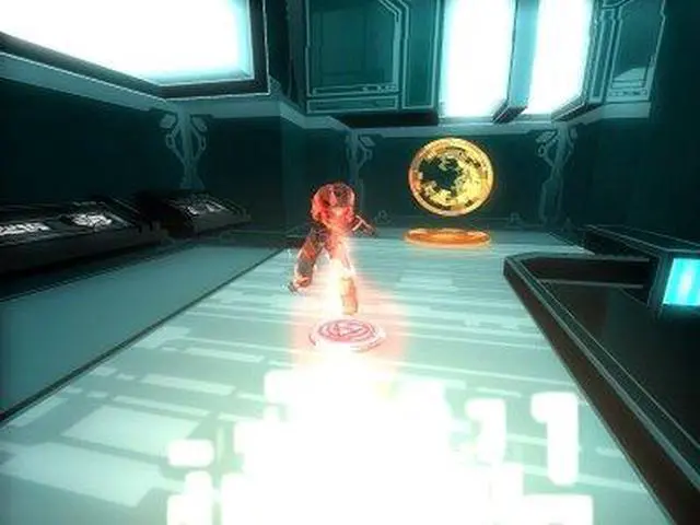 Alt view image 11 of 20 - TRON 2.0 PC Game