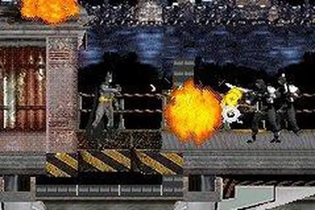 Alt view image 10 of 12 - Batman Begins GameBoy Advance Game EA
