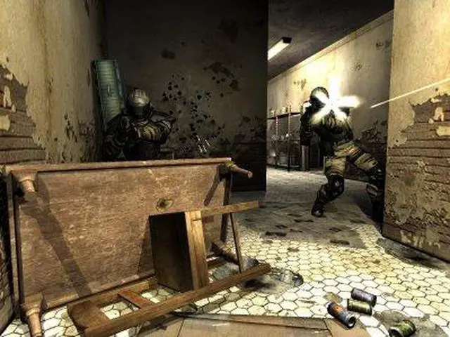 Alt view image 14 of 20 - F.E.A.R.: First Encounter PC Game