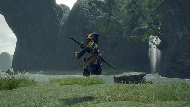 Alt view image 9 of 18 - MONSTER HUNTER RISE Deluxe Edition  [Online Game Code]