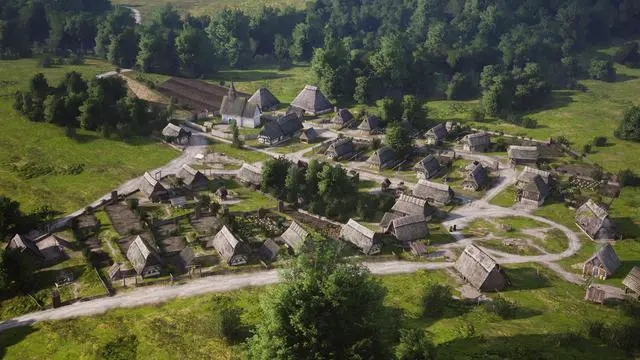 Alt view image 2 of 9 - Manor Lords - PC [Steam Online Game Code]