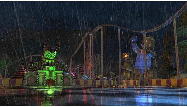 Alt view image 3 of 7 - Lego Batman 2: DC Super Heroes [Online Game Code]