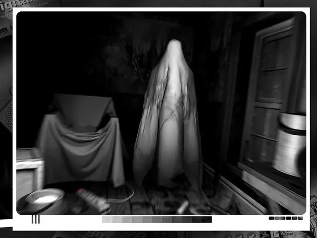 Alt view image 2 of 8 - The Last Crown: Midnight Horror [Online Game Code]