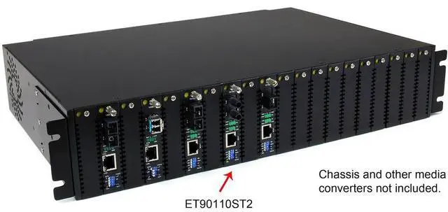 Alt view image 4 of 4 - StarTech.com 10/100 Mbps Multi Mode Fiber Media Converter ST, 2km