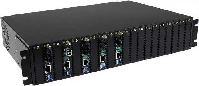Alt view image 2 of 5 - StarTech.com Fiber Media Converter Gigabit 1000Mbps MM Fibre LC 550m