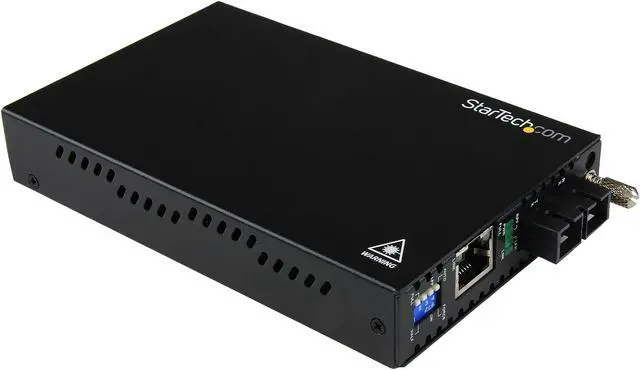 Main image of StarTech.com Gigabit Ethernet Multi Mode Fiber Media Converter SC 550m - 1000 Mbps