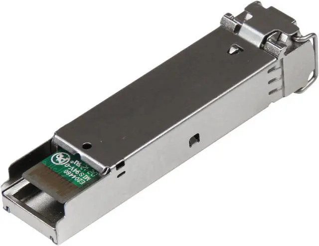 Alt view image 3 of 3 - StarTech.com Extreme Networks 10070H Compatible SFP Module - 1000BASE-T - 1GE Gigabit Ethernet SFP to RJ45 Cat6/Cat5e Transceiver - 100m