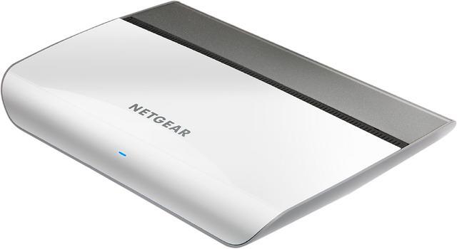 Main image of NETGEAR 8-port Gigabit Unmanaged Switch, Cable Management, Plug-and-Play, Desktop, Stylish design, Fanless (GS908)