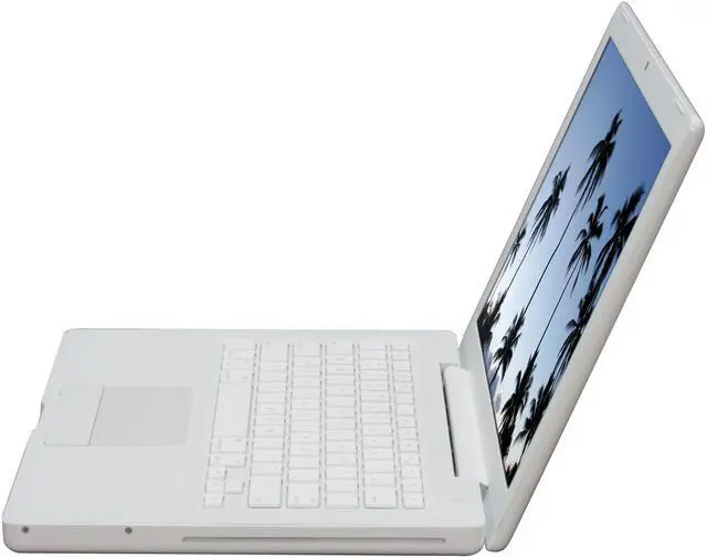 Alt view image 3 of 15 - MacBook