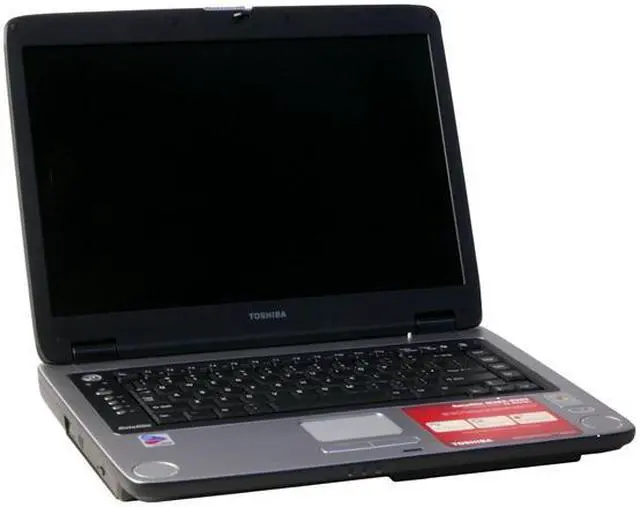 TOSHIBA Satellite 15.4