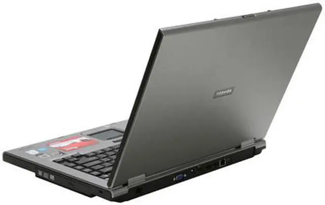 TOSHIBA Tecra 15.4