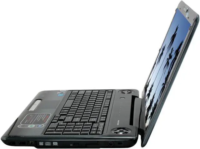 PC Toshiba Satellite P300/Dual-Core/HDD 320Go avec Windows 7 &(17