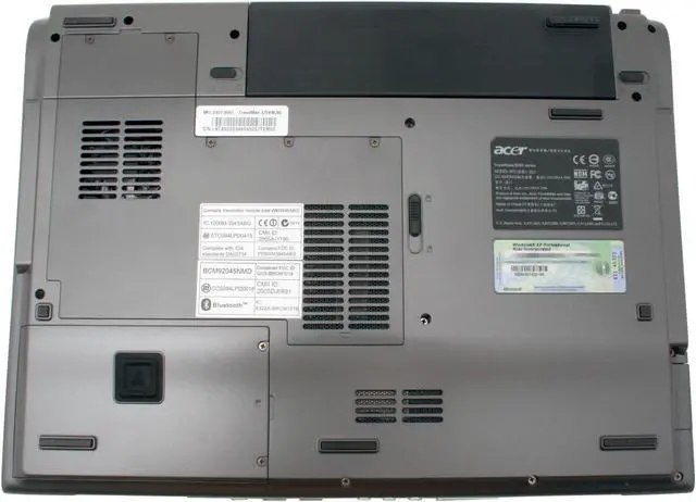 Alt view image 11 of 15 - Acer Laptop TravelMate 8200 Intel Core Duo T2500 2GB Memory 120GB HDD ATI Mobility Radeon X1600 15.4" Windows XP Professional TM8204WLMi