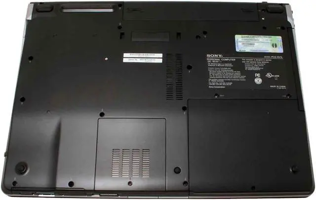 Alt view image 11 of 16 - SONY VAIO AR Series 17.0" Intel Core Duo T2400 1GB Memory DDR2 533 Windows XP Media Center