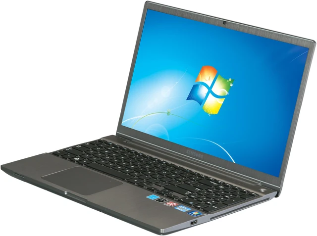 Refurbished: SAMSUNG Series 7 15.6