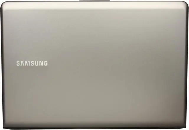 Alt view image 3 of 8 - SAMSUNG Series 5 NP530U4B-A01US 14" Ultrabook