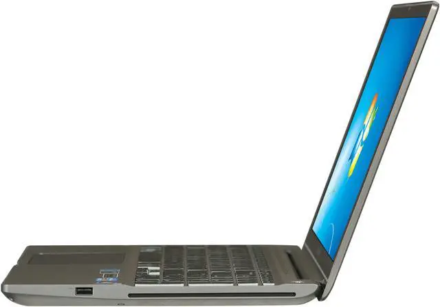 Alt view image 2 of 8 - SAMSUNG Laptop Series 7 Intel Core i7-3615QM 6GB Memory 750GB HDD NVIDIA GeForce GT 640M 15.6" Windows 7 Home Premium 64-Bit NP700Z5C-S01US