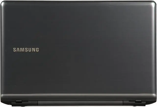 Alt view image 3 of 8 - SAMSUNG Laptop Series 3 AMD A6-4400M 4GB Memory 500GB HDD AMD Radeon HD 7520G 15.6" Windows 8 64-bit NP355V5C-A04US