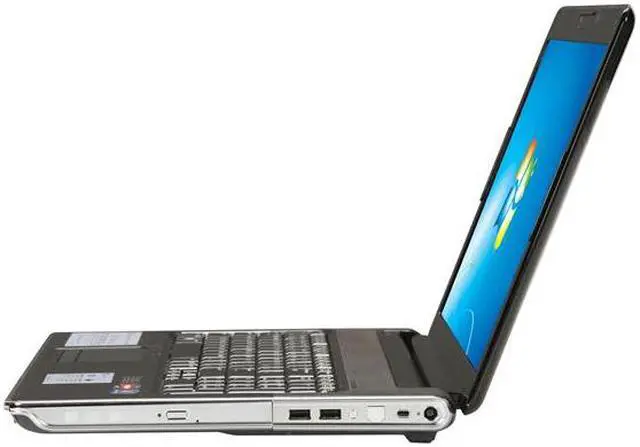 Alt view image 2 of 8 - HP Laptop Pavilion AMD Turion II Ultra M620 4GB Memory 500GB HDD ATI Mobility Radeon HD 4530 17.3" Windows 7 Home Premium 64-bit dv7-3160us