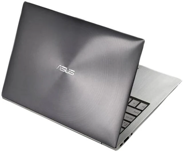 ASUS UX21E - Core i7-2677M 1.80GHz 4 GB 64 GB SSD□1週間保証