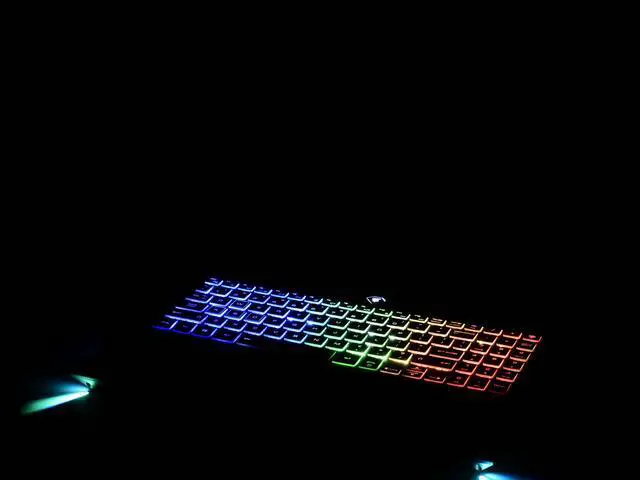 Alt view image 11 of 16 - AORUS 15-X9-RT4AD Core i7-8750H NVIDIA GeForce RTX 2070 16 GB Memory 512 GB Intel SSD 1 TB HDD Win10 15.6" FHD LG IPS 144 Hz Gaming Laptop -- ONLY @ NEWEGG