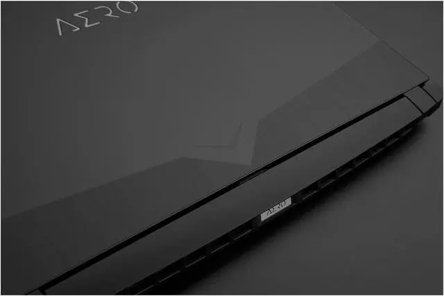 Alt view image 17 of 20 - GIGABYTE AERO 15 - 15.6" - Intel Core i7-10750H - RTX 2070 Max-Q - 16 GB Memory - 512 GB SSD - Gaming Laptop (AERO 15 WB-7US1130SH)