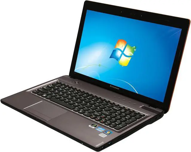 Main image of Lenovo Laptop IdeaPad Intel Core i7-2630QM 8GB Memory 750GB HDD NVIDIA GeForce GT 555M 15.6" Windows 7 Home Premium 64-bit Y570 (0862XB2)
