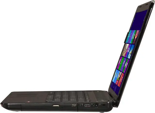 Alt view image 2 of 8 - HP Laptop AMD A6-4400M 6GB Memory 500GB HDD AMD Radeon HD 7520G 17.3" Windows 8 g7-2246nr