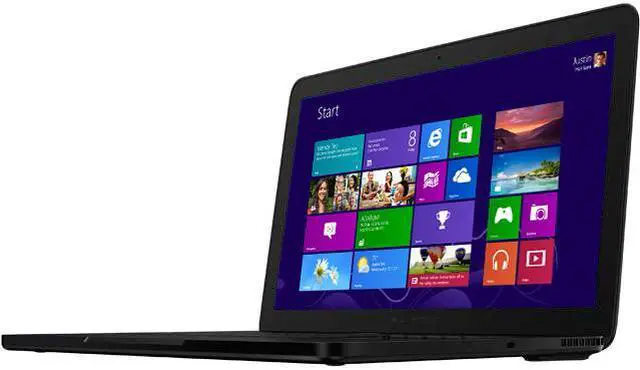 Main image of Razer Blade Pro - 17.3" NVIDIA GeForce GTX 765M - Intel Core i7-4700HQ  - 8GB Memory - 256 GB SSD - Windows 8.1 - Gaming Laptop - (RZ09-00991101-R3U1 )