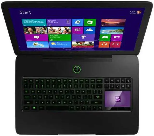 Alt view image 4 of 12 - Razer Blade Pro - 17.3" NVIDIA GeForce GTX 765M - Intel Core i7-4700HQ  - 8GB Memory - 256 GB SSD - Windows 8.1 - Gaming Laptop - (RZ09-00991101-R3U1 )