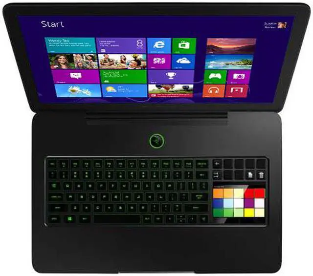 Alt view image 5 of 12 - Razer Blade Pro - 17.3" NVIDIA GeForce GTX 765M - Intel Core i7-4700HQ  - 8GB Memory - 256 GB SSD - Windows 8.1 - Gaming Laptop - (RZ09-00991101-R3U1 )