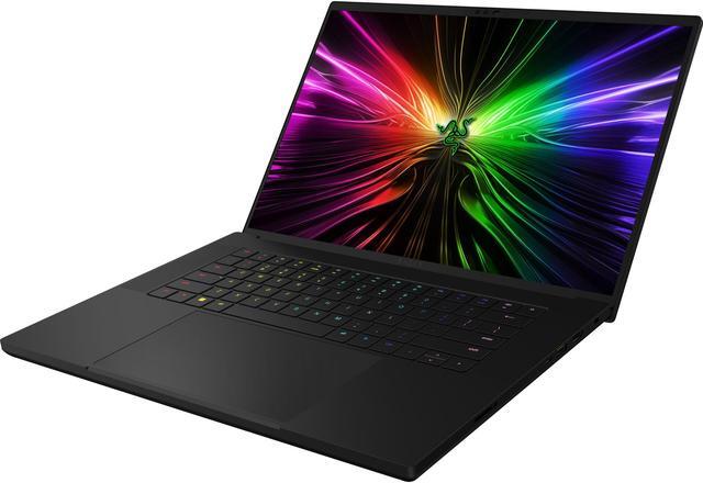 Alt view image 6 of 16 - Razer Blade 16 - 16" GeForce RTX 4090 Laptop GPU - Intel Core i9-14900HX  - 32GB Memory - 2 TB PCIe SSD - Windows 11 Home 64-bit - Gaming Laptop - 240 Hz OLED (RZ09-05102EN4-R3U1 )