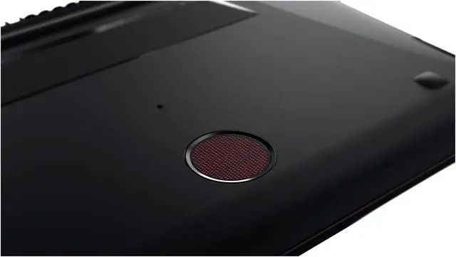 Alt view image 18 of 20 - Lenovo IdeaPad - 15.6" 4K / UHD NVIDIA GeForce GTX 960M - Intel Core i7-6700HQ  - 16 GB DDR4 Memory - 256 GB PCIe SSD - Windows 10 Home 64-Bit - Gaming Laptop - IPS (Y700-15ISK (80NV00VEUS) )