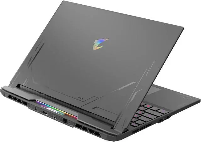 Alt view image 5 of 11 - Aorus - 15.6" QHD 240 Hz - Intel Core i9-13900HX - GeForce RTX 4070 Laptop GPU - 16GB Memory DDR5 5600 - 1 TB Gen4 SSD - Windows 11 Pro 64-bit ()