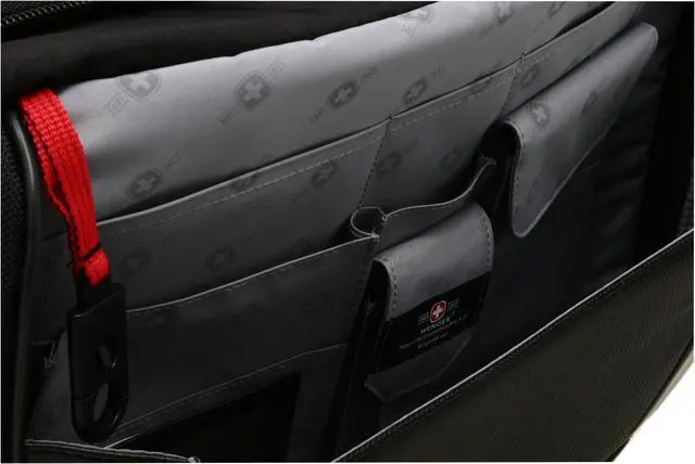 Alt view image 8 of 8 - Wenger Black 15"/15.4" COMET Double Gusset Computer Case Model WA-7411-02