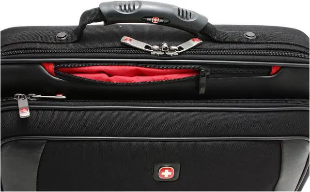 Alt view image 4 of 11 - Wenger Black 17" YUKON Notebook Case Model WA-7410-02