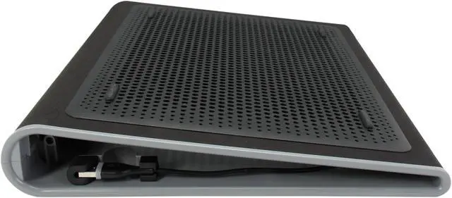 Alt view image 5 of 8 - Targus 17" Lap Chill Mat - AWE55US