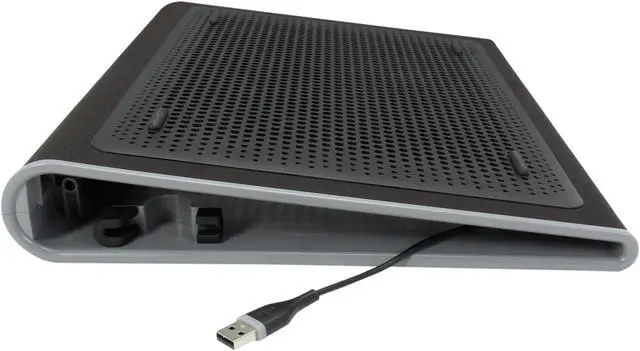 Alt view image 6 of 8 - Targus 17" Lap Chill Mat - AWE55US