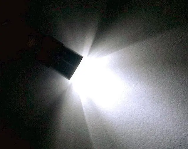 Alt view image 3 of 3 - Thermaltake Xjog A2035 White USB Light